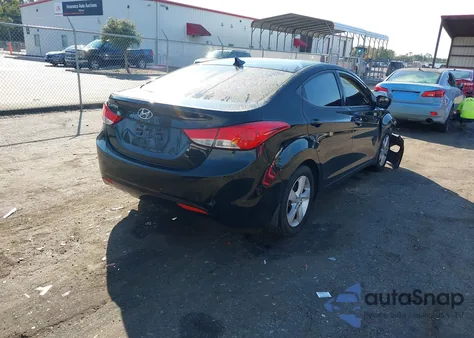 2013 Hyundai Elantra Gls z USA, uszkodzony, nr VIN 5NPDH4AE8DH222547